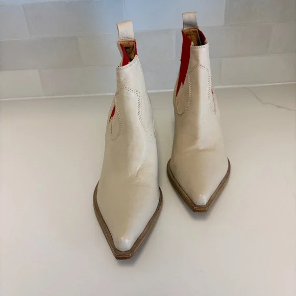 Free People Flash Chelsea Lightning Bolt Ankle Boots Leather Western Size 36.5 - Picture 3 of 6